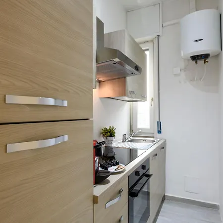 Monte Ceneri, 71 - Modern, Comfortable And Well-connected